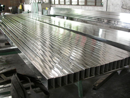 Gegalvaniseerde ss201 ss304 1,2 mm 1,5 mm dikte roestvrijstalen buis hol voor het lassen service gegalvaniseerd