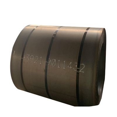 Breedte 800-1600 S235jr Warmgewalste stalen spoel Astm A36 Prime Bezette en geoliede spoelen met aangepaste grootte en aangepaste breedte
