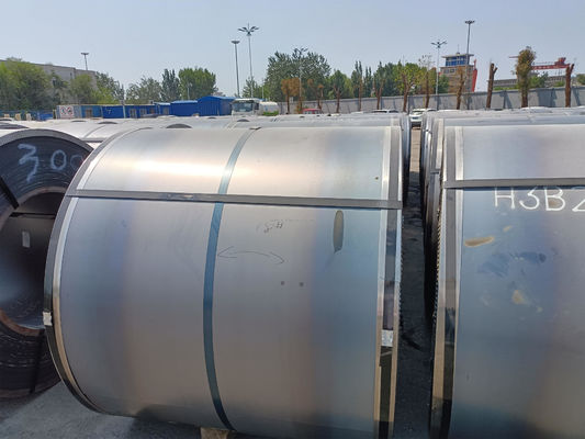 Q195 Q235 Q345 Q235B 0,8-300 mm Dikte MS HRC ijzer laag koolstofgehalte warmgewalst staal spoel voor container- of bulkvervoer