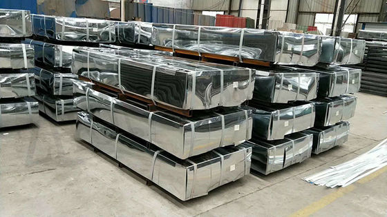 Op maat gemaakte RAL 9003 RAL 9002 Metalen dakplaten gegalvaniseerde dakplaat met 8-30/5-30um Primer Coating