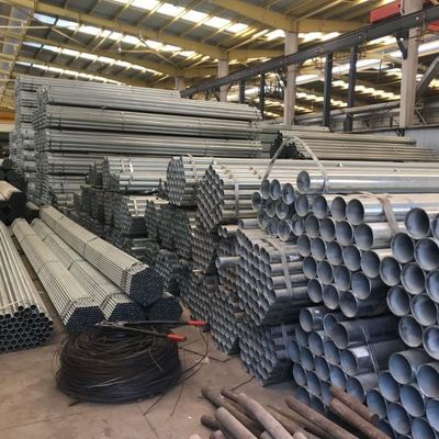 Hot Dip Gi Steel Scaffold Tubes Pre hot dipped galvaniseerde ronde stalen buizen Sectie Vorm Ronde facturatie op basis van het werkelijke gewicht