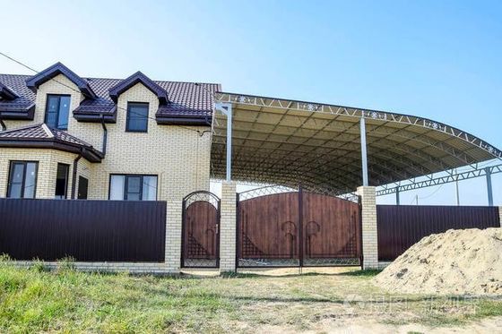 Plain Bar Grating Colour Coated Metal Roofing Sheet voor koolstofarme staaldraad Q235 en Standard