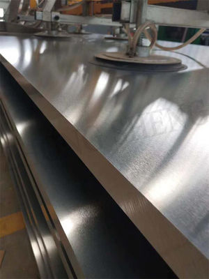 3004 1,2 mm 1,5 mm 1,8 mm Aluminium plain coil Aluminium flitsende spoel met regelmatige spangle en ± 1% tolerantie