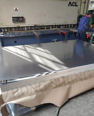3004 1,2 mm 1,5 mm 1,8 mm Aluminium plain coil Aluminium flitsende spoel met regelmatige spangle en ± 1% tolerantie