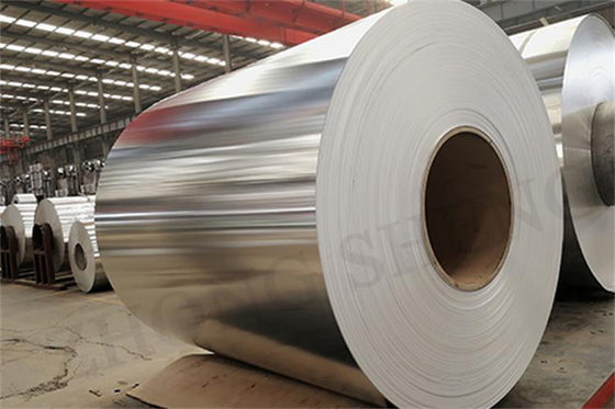 3102 3105 Spiegelreflecterende aluminium spoel met regelmatige spangle en in het beste geval licht geolied