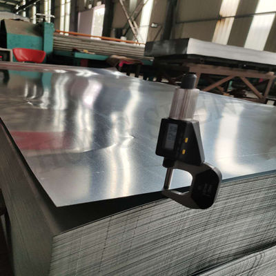 Aluzinc/Galvalume/Zincalume spoelen en platen Regular Spangle Length at Customer's Requirement Prices