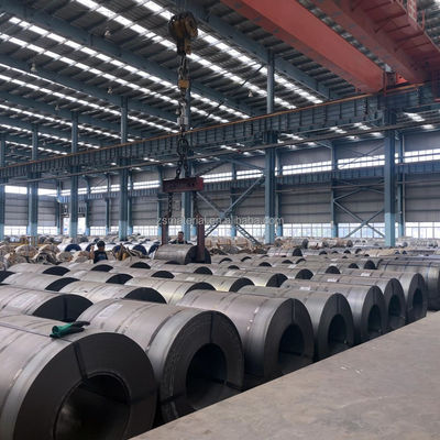 ASTM A36 2,5 mm 3 mm dikte stalen spoel Warmgewalste stalen strippen in spoelen voor scheepsplaat koolstofstaal
