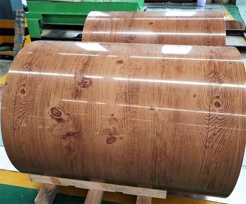 Spiraalgewicht 3-8 ton PPGI Houtpatroonrol Metalen voorgeverfde gegalvaniseerde stalen spoel 0,4 mm 1000 mm Aanpasbare RAL-kleur