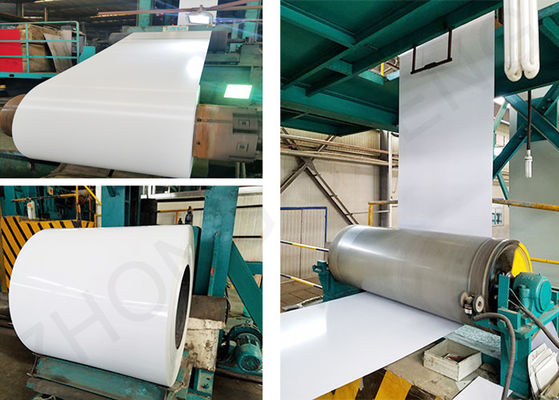 Koudgewalst gegalvaniseerd staal voorgeverfde PPGI spoel met 20/10 um coating in 1200 mm Grootte Maandelijkse verkoopvolume 10 000 ton