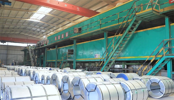 Koudgewalst gegalvaniseerd staal voorgeverfde PPGI spoel met 20/10 um coating in 1200 mm Grootte Maandelijkse verkoopvolume 10 000 ton