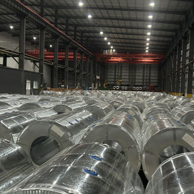 Voorgeverfde gegalvaniseerde PPGI-staal spoel met 15/7 um coating in alle RAL-kleuren 0,12-1,2 mm Dikte 600-1250 mm Breedte