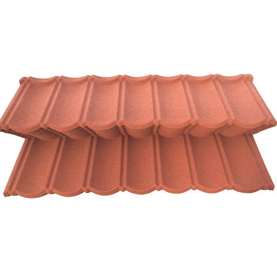 PVC-materiaal en 2,7 kg/pcs Gewicht Blauw Anti-Fade Stone metalen dakpannen met hoge duurzaamheid