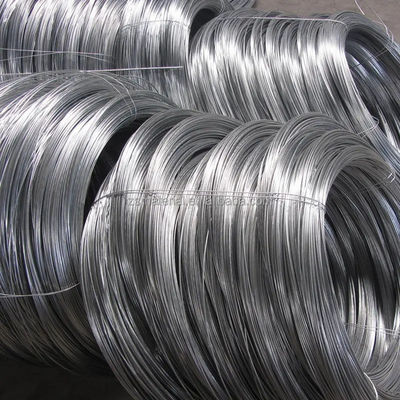 Q195/Q235/SAE1006/SAE1008 Galvaniseerde ijzeren draad van 4 mm Z30g 500 kg per spoel voor warmdippen/elektrogalvanisatie en voorraad