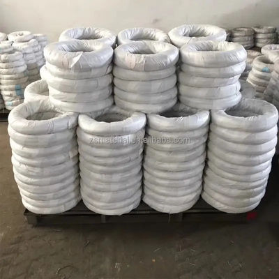 Q235 gegalvaniseerde ijzeren draad 3,5 mm buitendiameter met zilver helder en 30% TT Voorschot 70% saldo betalingsvoorwaarden