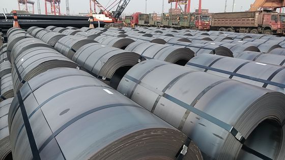 Voorraadverkoop 0,8 Dunne dikte SS400 Zwarte koolstof HR Warmgewalste stalen spoel in maatwijdte 800-1600
