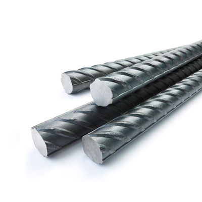 Staalbalk ASTM A615 Klasse 60 Ss400 S355 Hrb335 Hrb400 Hrb500 Warmgewalste ijzeren vervormde staafstaaf voor de bouw van gebouwen