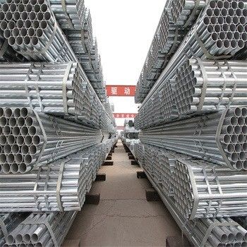 Hot Dip gegalvaniseerde ijzeren pijp voor rijst/voederfabriek Q195 Q235 Q345 DIN 100 Z181 Z275 26,9 310 mm Buitendeurs gegalvaniseerde pijp