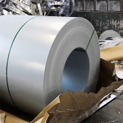 Klantenvereiste gegalvaniseerde stalen spoel GI stalen spoel 0,13 mm 1000 mm met tolerantie ± 1% en lengte Klantenvereiste