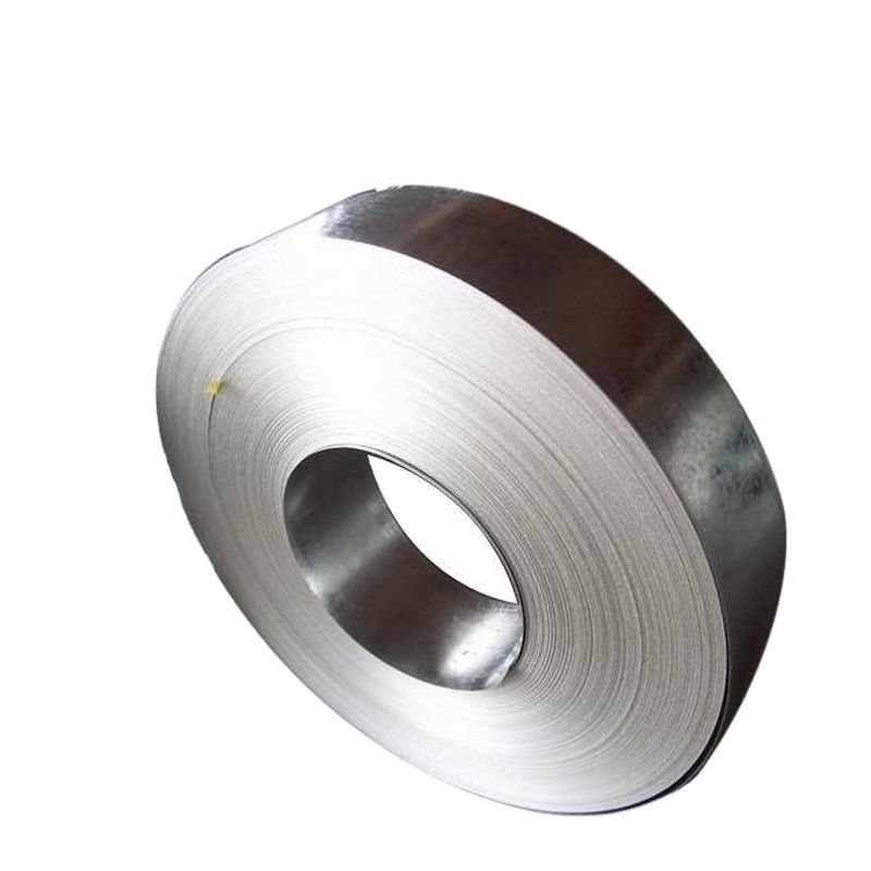 Lange als klantvereiste Regelmatige spangle 0,8 mm 0,6 mm Dikte SGCC Q235 SGCC Warm gedompelde gegalvaniseerde stalen strip